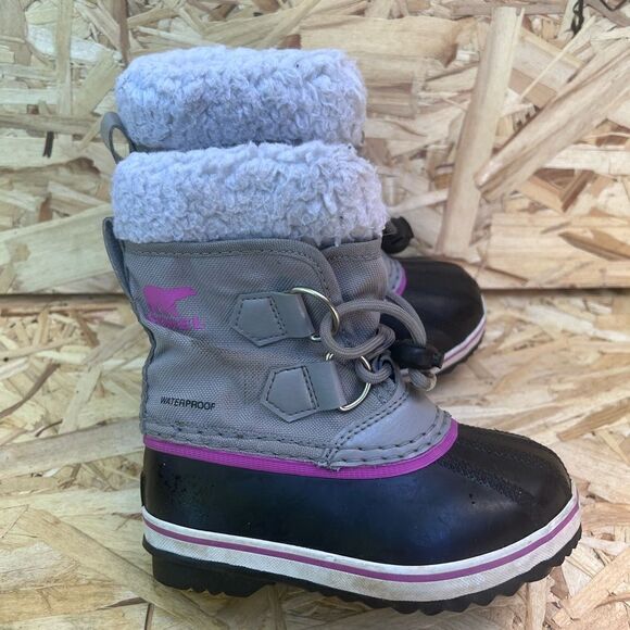 Sorel Kids' Yoot Pac Waterproof Snow Boot size 8 - Picture 1 of 6